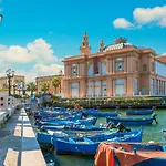 Centrale-nel Cuore Di Bari- A 5min Dalla Stazione-mucciaccia Design *