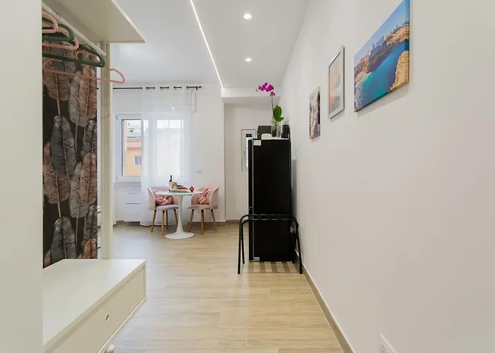 Centrale-nel Cuore Di Bari- A 5min Dalla Stazione-mucciaccia Design *