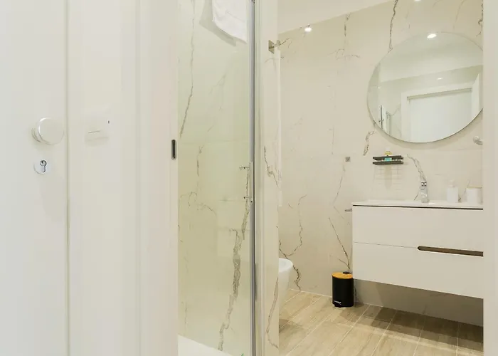 Centrale-nel Cuore Di Bari- A 5min Dalla Stazione-mucciaccia Design * Bari