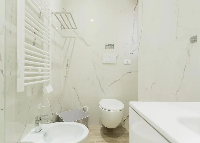 Centrale-nel Cuore Di Bari- A 5min Dalla Stazione-mucciaccia Design * Bari